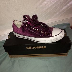 Converse shoe